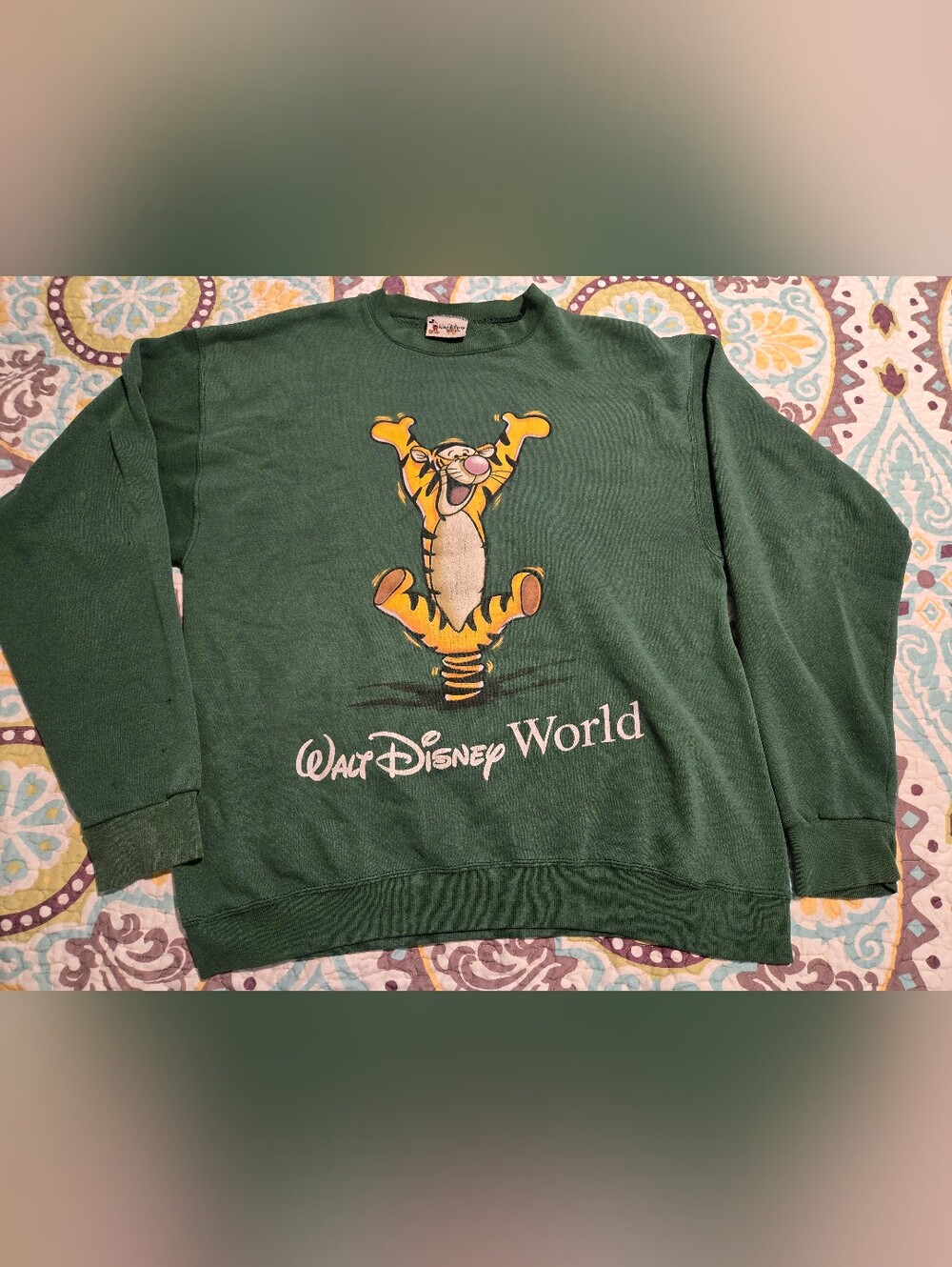 MADE IN THE USA Walt Disney World Green Tigger Crewneck Sweatshirt